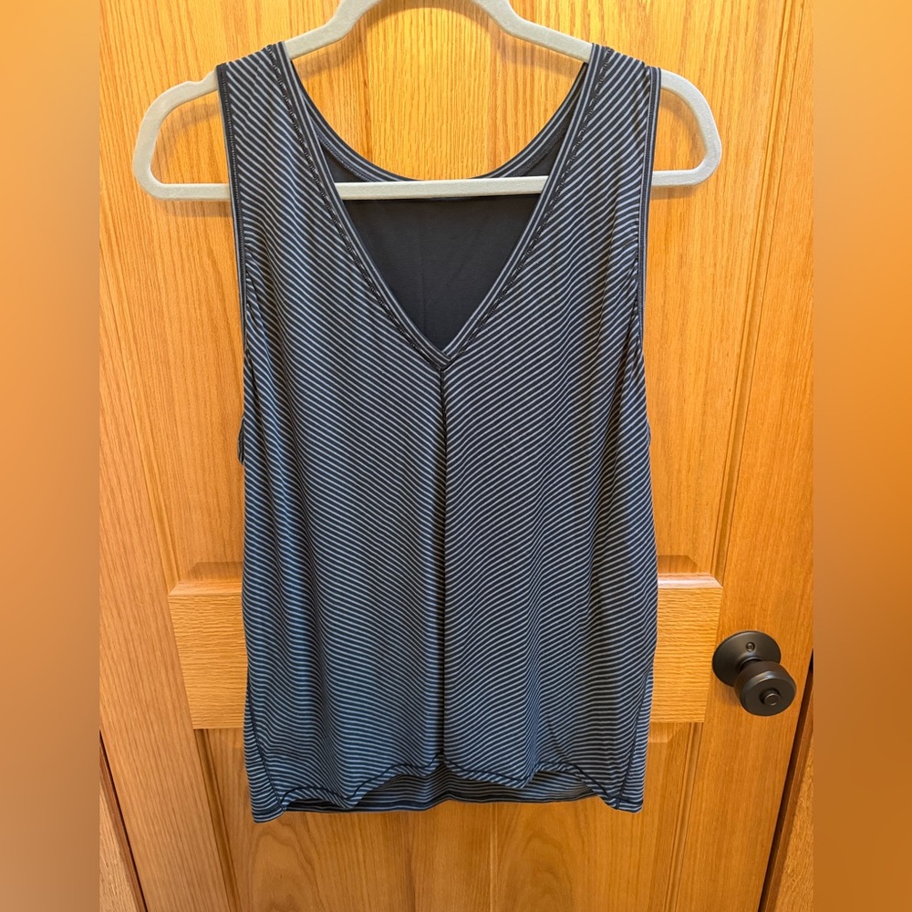 Lululemon Striped V-Neck Sleeveless Tank Top - Black